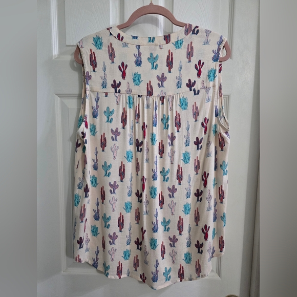 Torrid Harper Rayon Slub Pullover Sleeveless Top - Picture 4 of 9